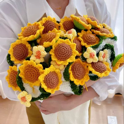 A Forever Bouquet for Her｜Large Handmade Crochet Flowers