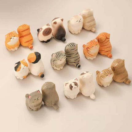 Eastcoco  kitten Handmade wood carving